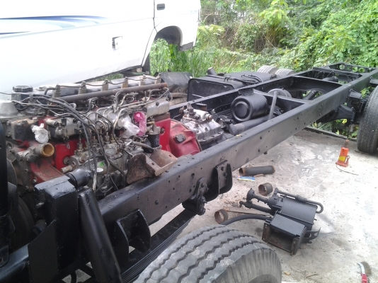 ขายแซสซีช่วงล่างKM540 พร้อมเครื่องWO6E 165แรง เครื่องแน่นๆ แซสซีสวยๆไม่บวม พร้อมทะเบียน ม.79 ยาว7เมตร เอกสารพร้อมโอน ขายถูก 156000 บาท เท่านั้น