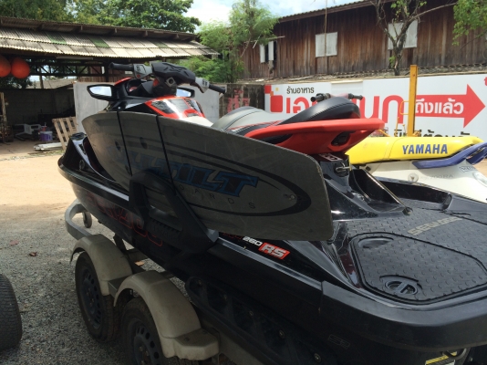 ที่เหน็บเวคบอร์ด seadoo