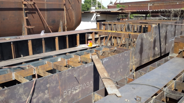 โป๊ะแบคโฮ สำหรับ พีซี 200 หรือ เทียบเท่า โป๊ะแบคโฮ สำหรับ พีซี 200 หรือ เทียบเท่า