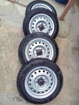 กะทะพร้อมยาง175-65-14ปี11ยางดัลล็อป