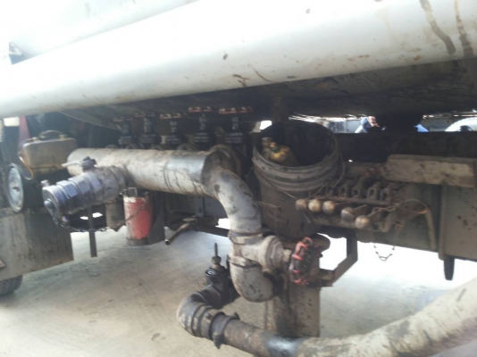 ขายรถ10ล้อบรรทุกน้ำมันเตา 15000ลิตร พร้อมใช้งาน ขายรถ10ล้อบรรทุกน้ำมันเตา 15000ลิตร พร้อมใช้งาน