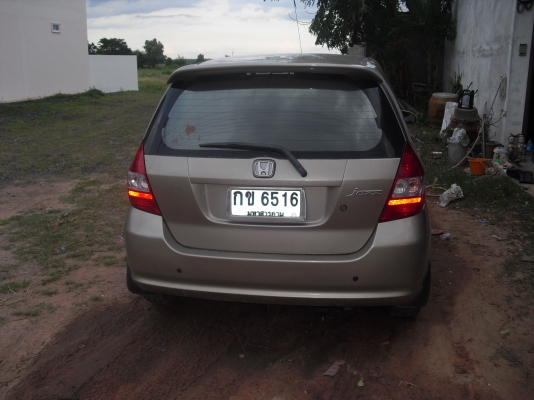 รถเก๋ง4ประตู