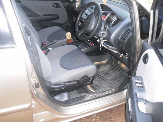 รถเก๋ง4ประตู