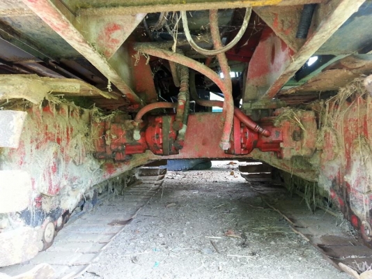 ขายรถเกี่ยวข้าวไทยเส็งยนต์ รุ่นเดี่ยวทรนงค์ ตัวเดิน12 ปั้ม23ไดกิ้น เครื่องJO8C ช่วงล่างดีมาก อุ้ม2.5ตัน สวยพร้อมใช้งาน สนใจโทร 090-8588220คุณนะ ID:narong498 หรือ www.truck.in.th/498