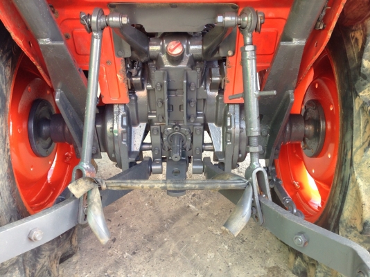 คูโบต้า L3608 4 WD 2 เพลาใบมีดตราช้างสเปเชียว ..พร้อมใช้งาน