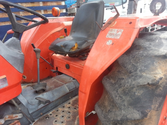 คูโบต้า  M5000 4 wd ใบมีด ขายตามสภาพใช้งานได้ปรกติ