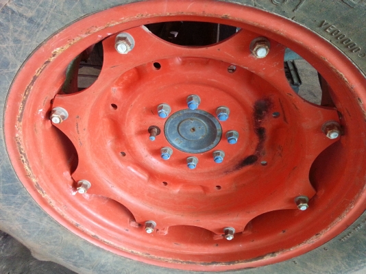 คูโบต้า  M5000 4 wd ใบมีด ขายตามสภาพใช้งานได้ปรกติ