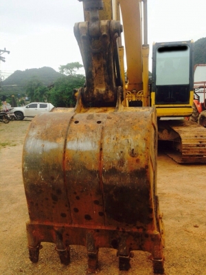 ขายรถแบคโฮ KOMATSU PC200-8 ใช้งานมา 11,160 ชั่วโมง สนใจโทร 081-9701072