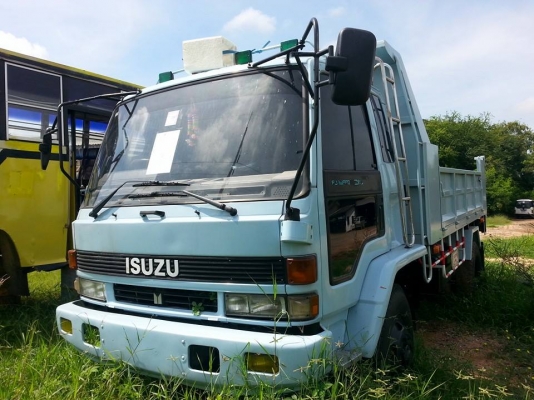 ขายดั้มร็อกกี้195แรง เครื่องดี แคชซีสวย พ.เพาเวอร์ เบรกทิฟฟี่ ภายในสวย แอร์เย็น สภาพพร้อมใช้งาน เอกสารพร้อมโอน สนใจโทร 090-8588220คุณนะ ID:narong498 หรือ www.truck.in.th/498