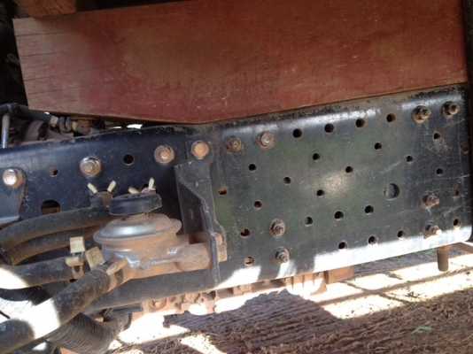 ขายISUZU NPR150แรง ยาว5เมตร เครื่องดี แคชซีสวย ยางดี ภายในสวย แอร์เย็น สภาพพร้อมใช้งาน เอกสารพร้อมโอน ราคา790,000 สนใจโทร 090-8588220คุณนะ ID:narong498 หรือ www.truck.in.th/498