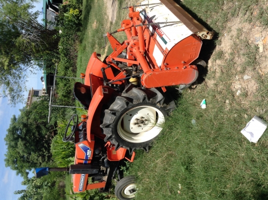 ขายรถไถนาเก่านอกสถาพดีราคาถูกพร้อมใช้งาน