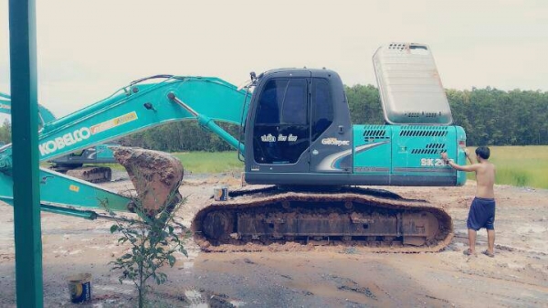 ขายรถแบคโฮ KOBELCO  sk200-8 super  YN-12รถสวยราคาถูกเอกสารพร้อม9,000ชั่วโมง