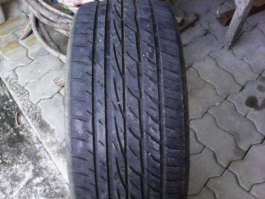 ขายยางNITTO 225/50R17 600