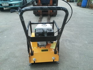 ขายเครื่องตบดิน Plate Copactor VB-120 เครื่อง Honda