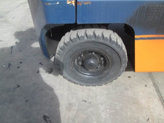 ขายรถ Fork Lift Toyota 5FGL15 เบนซิล ยังไม่ติดแก๊ซ 1.5ตัน เสาสูง3ม. ขายรถ Fork Lift Toyota 5FGL15 เบนซิล ยังไม่ติดแก๊ซ 1.5ตัน เสาสูง3ม.