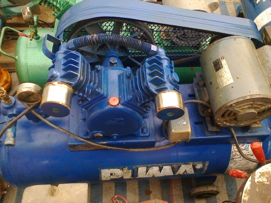 ปั้มลมพูมามอเตอร์โตชิบา 1/2 แรง