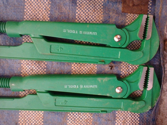 ประแจคอม้า 4  นิ้ว