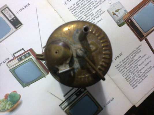 ตะเกียงทองเหลือง