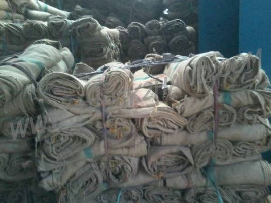 กระสอบใส่ข้าวสาร มี 2 ล้านใบ ขายใบละ 5 บาท