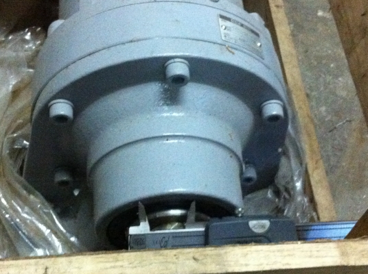 มอเตอร์เกียร์ทด MITSUBISHI ขนาด 2 แรงม้า 3 เฟส 220 - 420 V. หมุนที่ 43 รอบต่อนาที ของใหม่ยังไม่เคยถูกใช้งาน มอเตอร์เกียร์ทด MITSUBISHI ขนาด 2 แรงม้า 3 เฟส 220 - 420 V. หมุนที่ 43 รอบต่อนาที ของใหม่ยังไม่เคยถูกใช้งาน