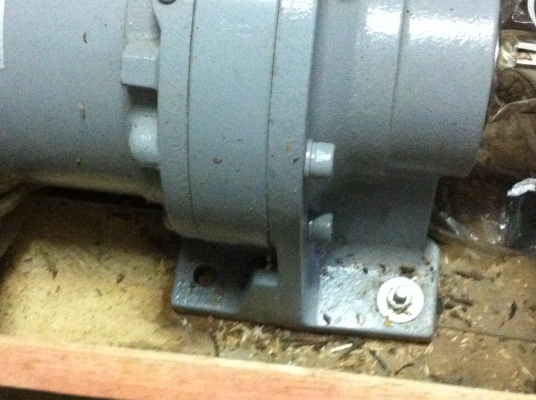 มอเตอร์เกียร์ทด MITSUBISHI ขนาด 2 แรงม้า 3 เฟส 220 - 420 V. หมุนที่ 43 รอบต่อนาที ของใหม่ยังไม่เคยถูกใช้งาน มอเตอร์เกียร์ทด MITSUBISHI ขนาด 2 แรงม้า 3 เฟส 220 - 420 V. หมุนที่ 43 รอบต่อนาที ของใหม่ยังไม่เคยถูกใช้งาน