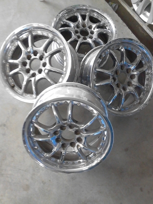 LENSO 15X6.5JJ   ขนาด 4 รู 100 มี 4 ร ู 2 ขนาดให้เลือก TEL.081-427-3941