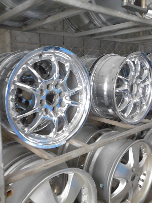 LENSO 15X6.5JJ   ขนาด 4 รู 100 มี 4 ร ู 2 ขนาดให้เลือก TEL.081-427-3941