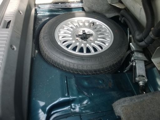 ขาย Volvo 940 GLE 1993 เครื่องเดิม+LPGลงเล่ม เกียร์Auto เบรกABS เบาะคนขับปรับไฟฟ้า