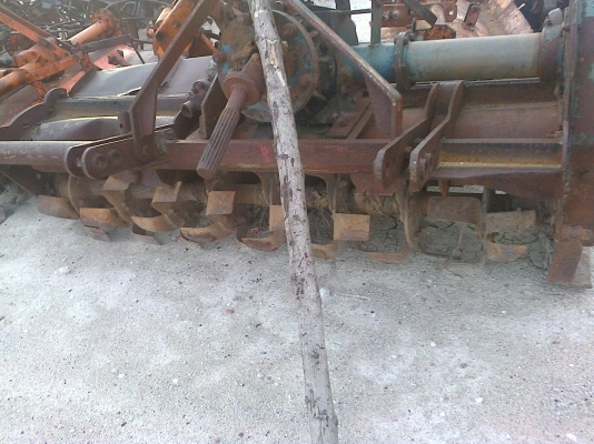 ขายโลตาลี่รถไถฟอร์ด สอบถามได้