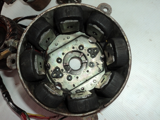 ทุ่น + คัดเอ๊าท์  K-125 แท้ รวมส่ง 3,900 บาท โทร.081-005-8785