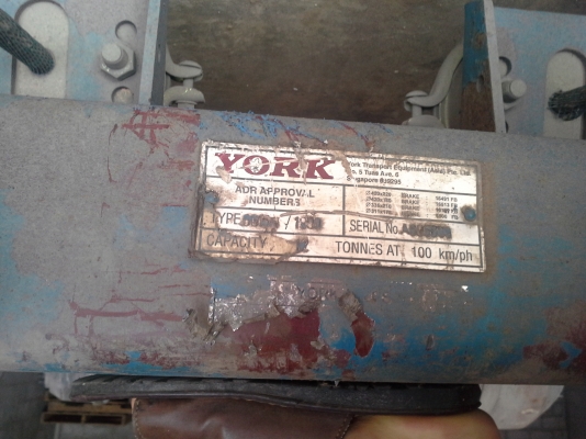 ขายเพลา york ดุมใหญ่