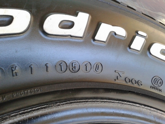 มาอีกแล้วครับ max xt11 รัดด้วยยาง bf at 265/70/16 ปี 09 และมี bf at 265/75/16 ปี 10 อีก1ชุดครับ มาอีกแล้วครับ max xt11 รัดด้วยยาง bf at 265/70/16 ปี 09 และมี bf at 265/75/16 ปี 10 อีก1ชุดครับ