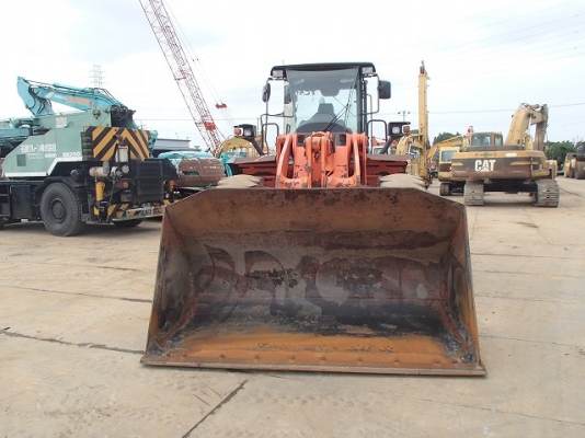 ขายรถตัก TCM ZW220