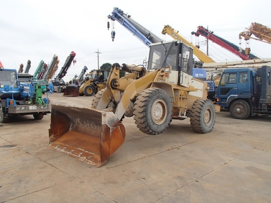 ขายรถตัก TCM 840-2