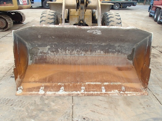 ขายรถตัก TCM 840-2