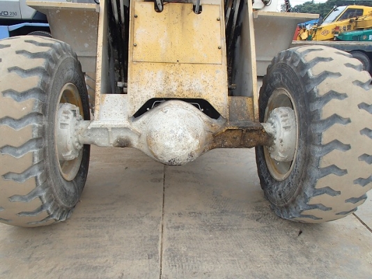 ขายรถตัก TCM 840-2