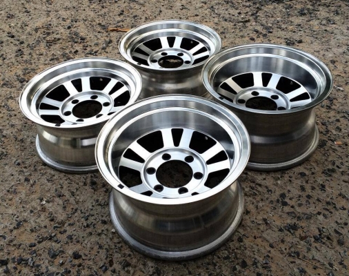 ล้อ AMERICAN RACING 15" F7"-8 R8.5"-27 6/139.7 ลึกๆ หล่อๆ