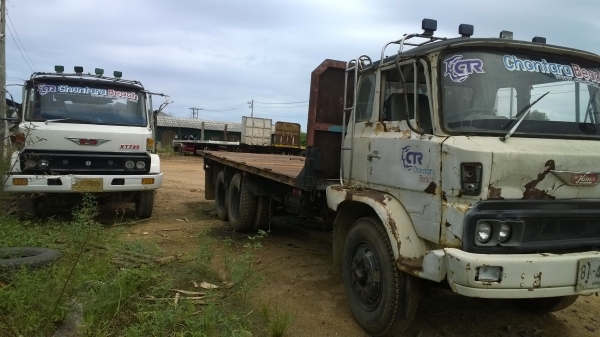 10ล้อเพลาเดียวมี3คัน...ขายเหมาราคา...ว่ามา ดูรถได้เลย..ขายตามสภาพ ใช้งานได้ทุกคัน(เล่ม ม.79)