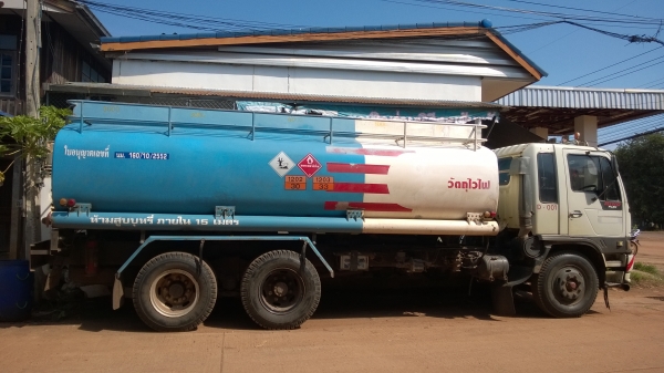 ขายรถบรรทุกน้ำมัน
