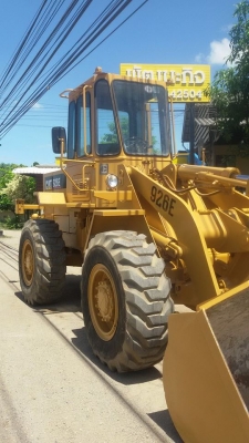 ขายรถตักล้อยางCAT926E สภาพดี ขายรถตักล้อยางCAT926E สภาพดี