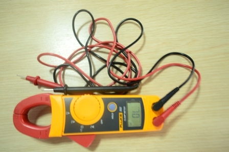 CLAMP METER FLUKE 322