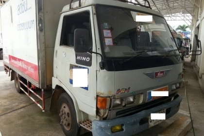 ขาย FB2W เครื่อง 120 แรง ตู้แห้งยาว 4.3 m รถใช้งานอยู่ โทร 088-4501277