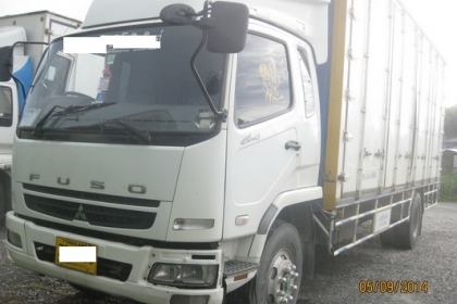 ขาย Mitsu Fuso 240 ปี 50 กับ FTR240 ปี 53 ตู้ 10 บาน มีให้เลือก 2 คัน สวยพร้อมใช้ โทร 088-4501277 ขาย Mitsu Fuso 240 ปี 50 กับ FTR240 ปี 53 ตู้ 10 บาน มีให้เลือก 2 คัน สวยพร้อมใช้ โทร 088-4501277