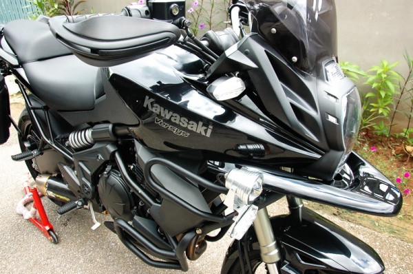 ขาย Kawasaki Versys 650 ปี 2012  Book Service เอกสารพร้อมโอน