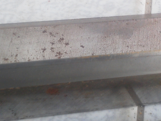 ใบมีดไฮสปีดติดคาร์ไบร์ ยาว 60 ซม. กว้าง 3.5 ซม.สามารถตัดยาวตามต้องการได้ ใช้ทำเครื่องต่างๆได้ ของใหม่ยังไม้ได้ใช้งานเก็บไว้นานมาก(มี 8 ใบ) ใบมีดไฮสปีดติดคาร์ไบร์ ยาว 60 ซม. กว้าง 3.5 ซม.สามารถตัดยาวตามต้องการได้ ใช้ทำเครื่องต่างๆได้ ของใหม่ยังไม้ได้ใช้งานเก็บไว้นานมาก(มี 8 ใบ)