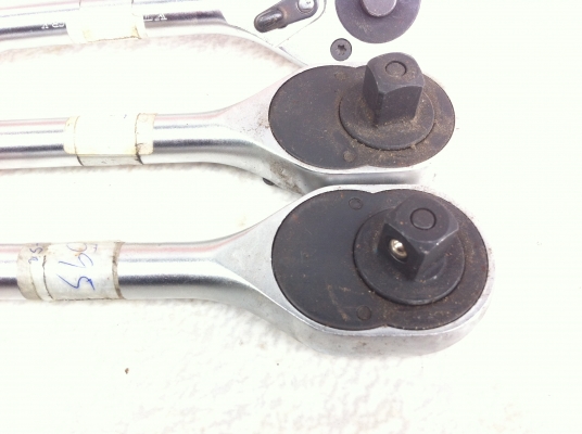 ประแจบล็อกอย่างดีตัวใหญ่ YTB พร้อมลูกบล็อกแบบยาวอีก 6 ตัว มีเบอร์ 10 , 12,14 ,17,19,21 ประแจบล็อกอย่างดีตัวใหญ่ YTB พร้อมลูกบล็อกแบบยาวอีก 6 ตัว มีเบอร์ 10 , 12,14 ,17,19,21