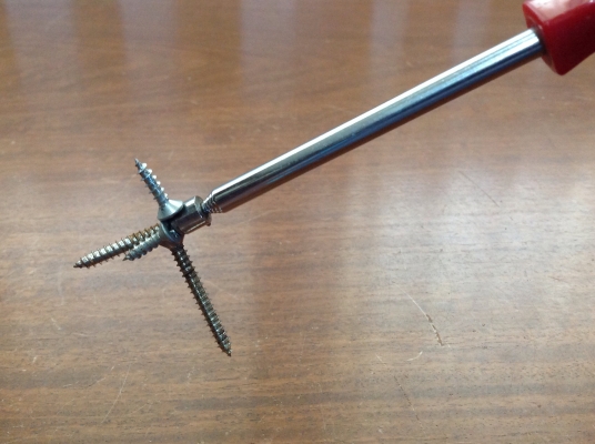 ขายแม่เหล็ก Magnetic Pick up Tool ตัวละ 200