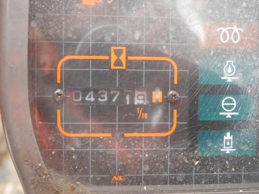 รถแบคโฮเก่าญี่ปุ่น Hitachi EX120-3 สภาพสวยพร้อมใช้งาน 4,370 ชม.