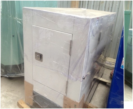 ขายเครื่องกำเนิดไฟฟ้า  ขนาด  18.1  KVA   ตู้ครอบเก็บเสียง ราคาไม่แพงค่ะ