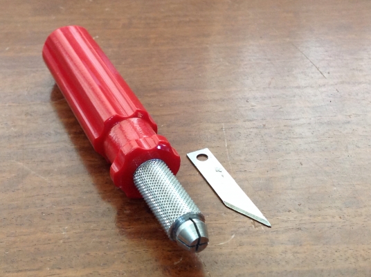 ขายด้ามไขควงคัตเตอร์ สามารถถอดเปลี่ยน เก็บใบได้